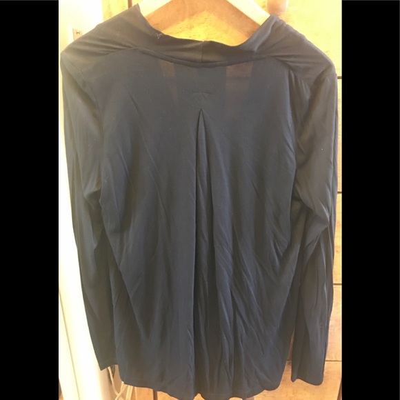 ANTHROPOLOGIE ALEMI+KIN WRAP TOP - Picture 6 of 8